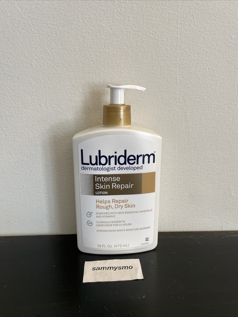 Lubriderm Intense Skin Repair Body Lotion for Rough Dry Skin 16 oz.